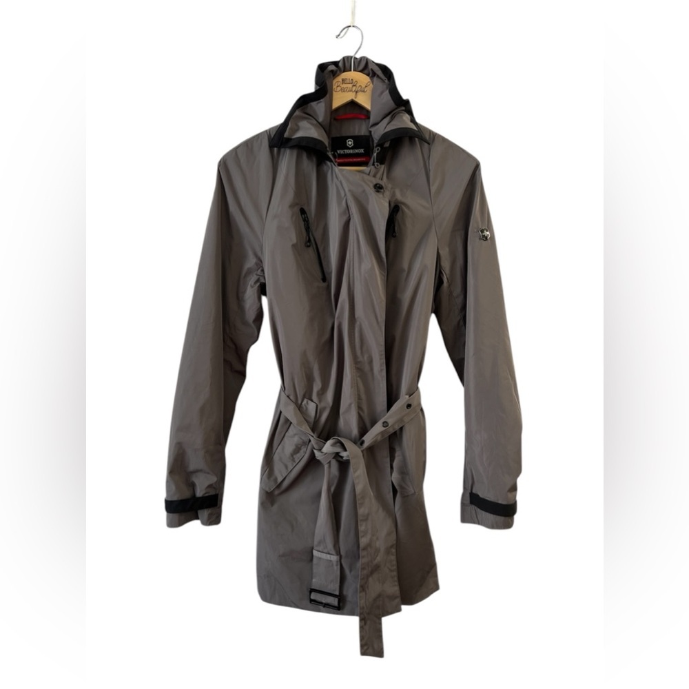 Victorinox rain jacket